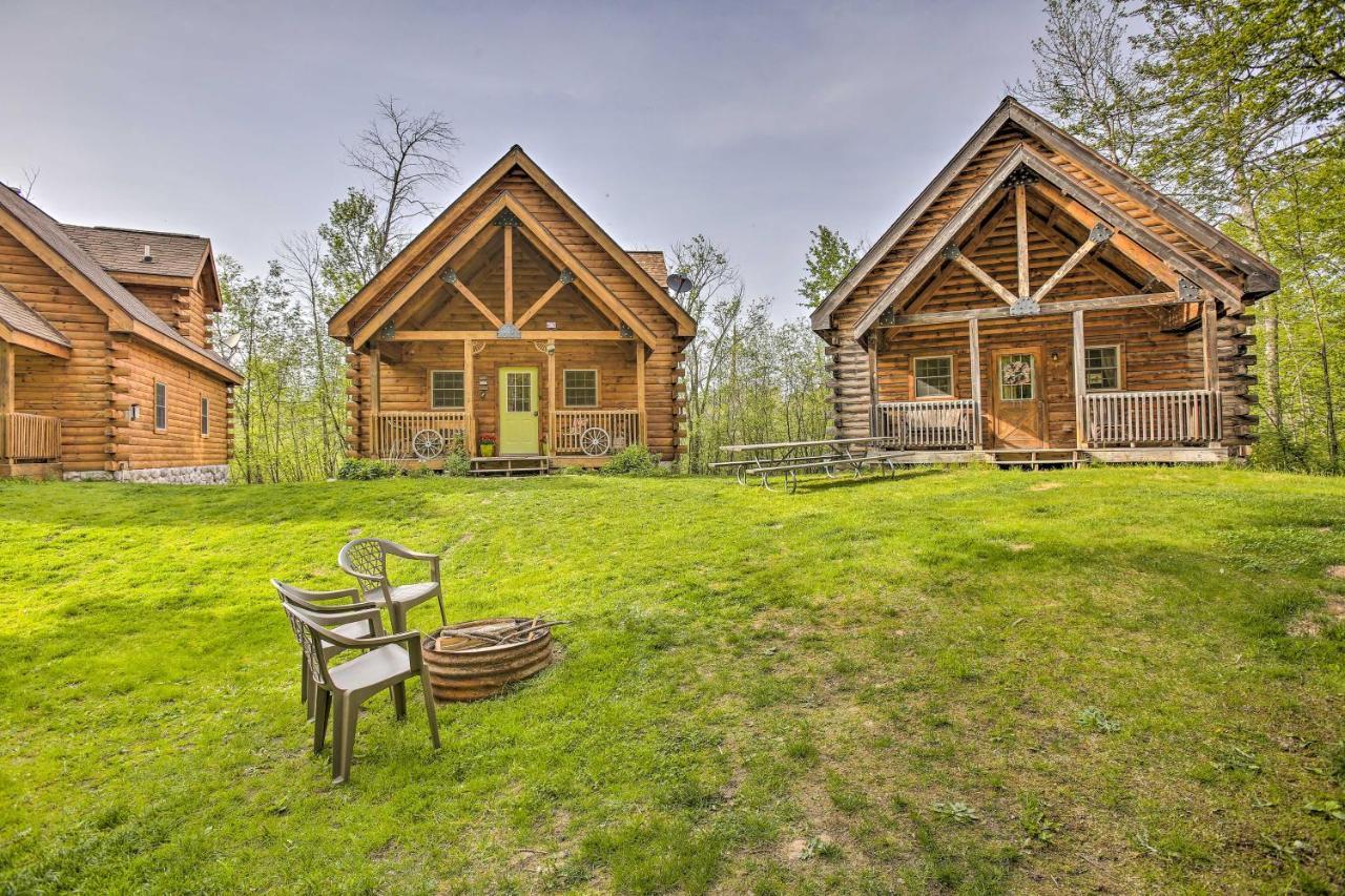 Resort Cabin With Fire Pit Golf, Hike And Play! Rothbury Экстерьер фото