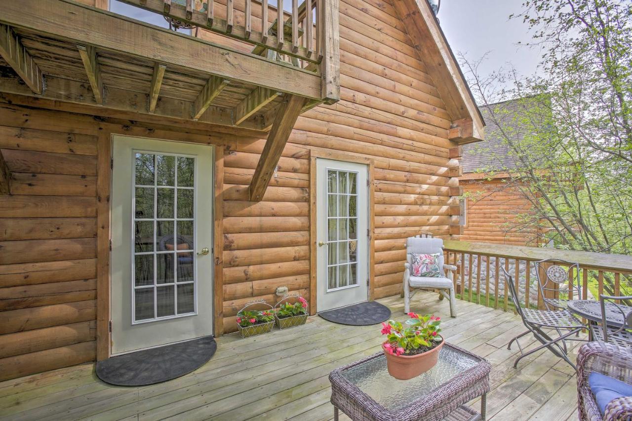 Resort Cabin With Fire Pit Golf, Hike And Play! Rothbury Экстерьер фото